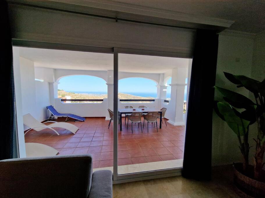 Las Palmeras Seaviews มิฮาส ภายนอก รูปภาพ